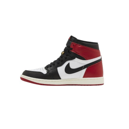 Air Jordan 1 Retro High OG "Puntera negra reinventada"