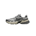 Nike  V2K Run "Platino Puro/Gris Lobo"