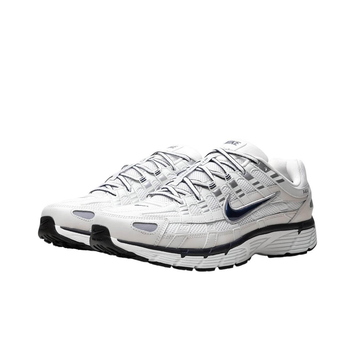 NIKE P6000